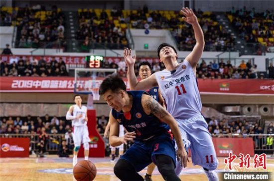 中国篮球公开赛全国总决赛在大庆举行 杭州<em>好旺角</em>队夺冠