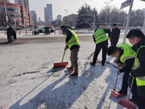 暖心救助、高效理赔 中国人寿财险全力抗击雨雪灾害