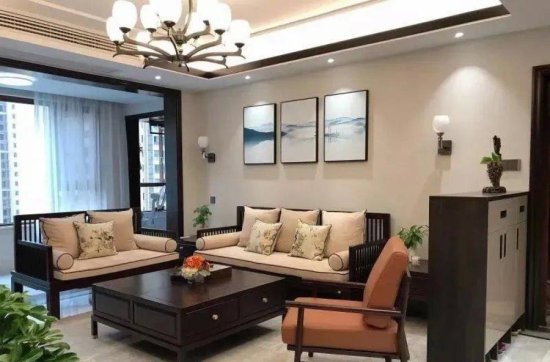 137㎡新中式新房中式家具＋栅格美出层次感，客厅朴实中带有些...