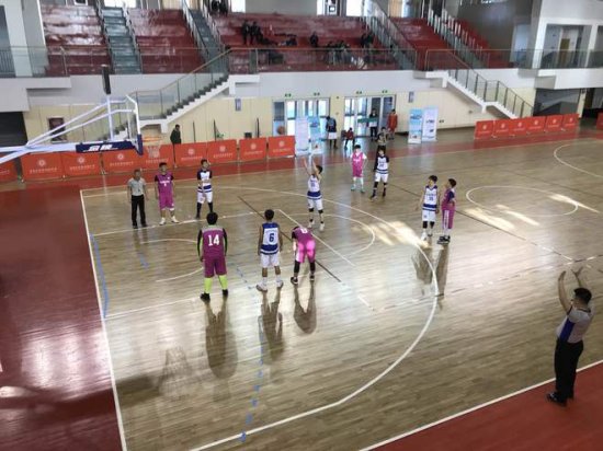 岛城校园篮球高手决战青岛市中小学生篮球联赛
