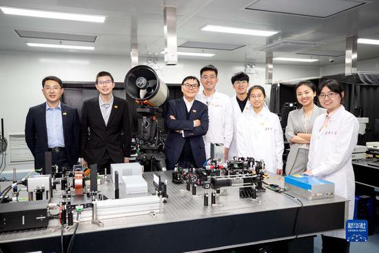 中国科学家研制出首个全模拟<em>光电</em>智能计算芯片