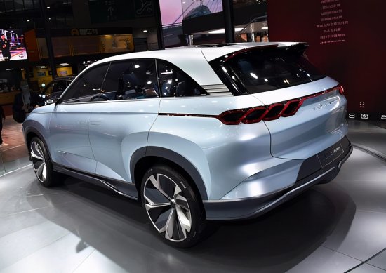 比亚迪全新SUV现身上海车展，最新的中国风设计风格，<em>十分漂亮</em>...