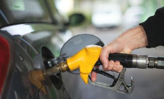 油价涨破天12月19日 加油站最新92、95汽油零售价