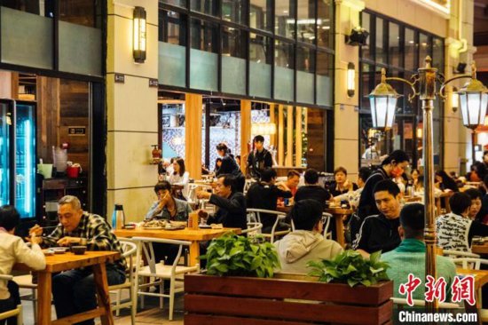 中国新闻网：税收数据显示：广东文旅市场加速复苏 住宿餐饮等...