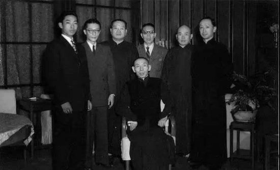 杜月笙在香港去世后，他的四位太太<em>结局</em>如何？<em>全部</em>离开了伤心...
