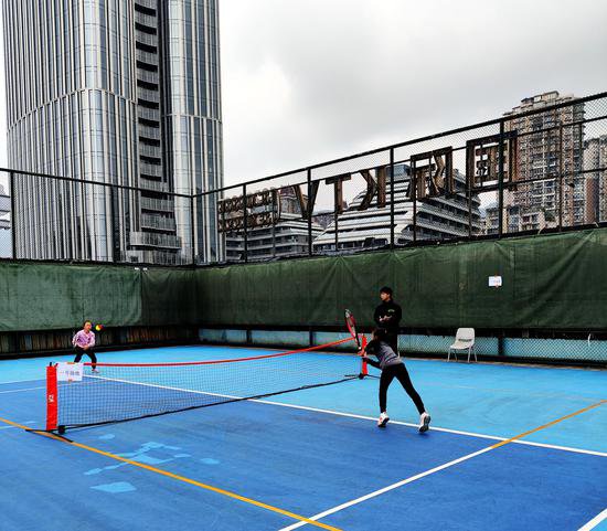 体育喜报：宜宾中山街小学网球队再获冠亚军