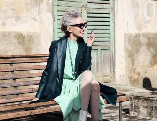时尚与年龄无关，70岁的法国老太，告诉你<em>什么叫从容</em>优雅地老去...