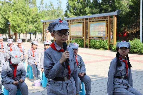 永和红军小学师生索驼村实践劳动教育，体验田园生活乐趣