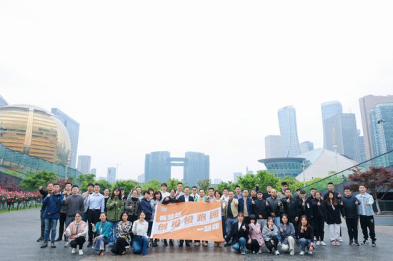 全国首例！政府牵头，杭州组建创业马拉松“创橙橙”跑团