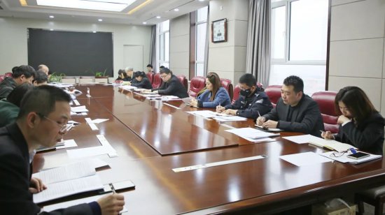 忻州中院召开“解放思想、真抓实干”主题行动征集意见座谈会
