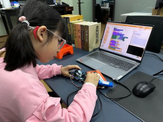 江五小学的“科技小达人”们是怎样炼成的？