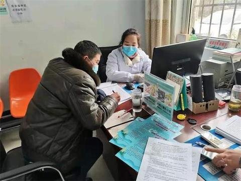 南阳<em>邓州市</em>裴营乡有序开展新冠疫苗接种工作