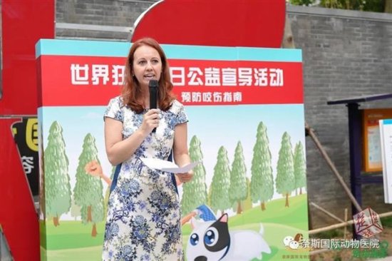 保护动物保护人类 意大利来的“海豚女士”希望在中国搭建动物...