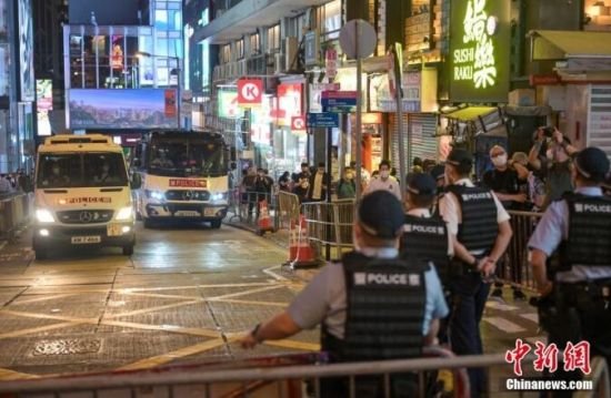 香港警方强化万圣节期间<em>兰桂</em>坊人群及交通管理措施