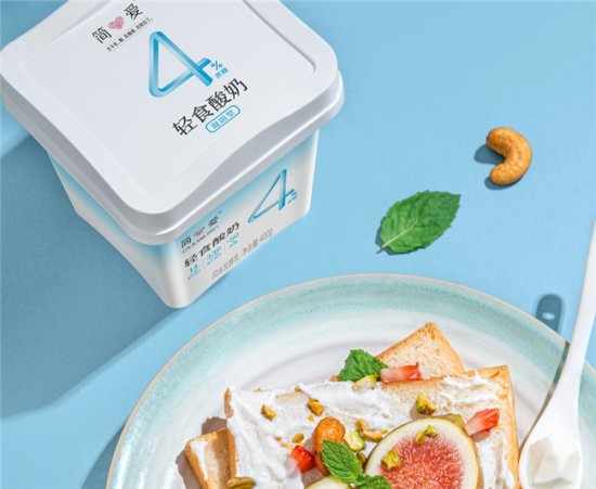 “轻食+”成市场新潮流 简爱轻食酸奶应势出击！