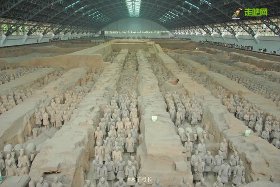 25岁小伙痴迷古代墓葬，1年探访80多座，立志走遍中国古墓