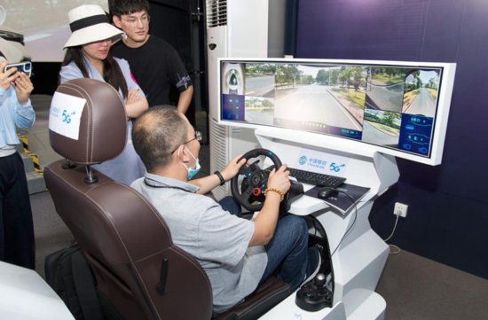 中国移动与东风公司开展合作，构筑湖北5G+自动驾驶新生态