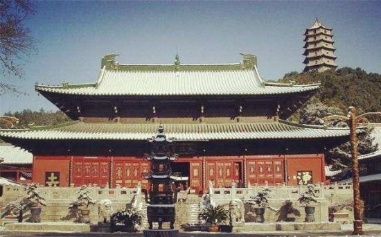 中国10大许愿最<em>灵验的</em>古寺，据说香火<em>很</em>旺盛，传统文化圣地