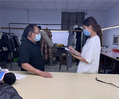 河北科技大学暑期社会实践团赴辛集市纺织服装企业开展调研