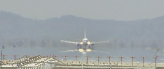 韩媒：韩国仁川机场和金浦机场暂停起飞约一小时，目前恢复正常