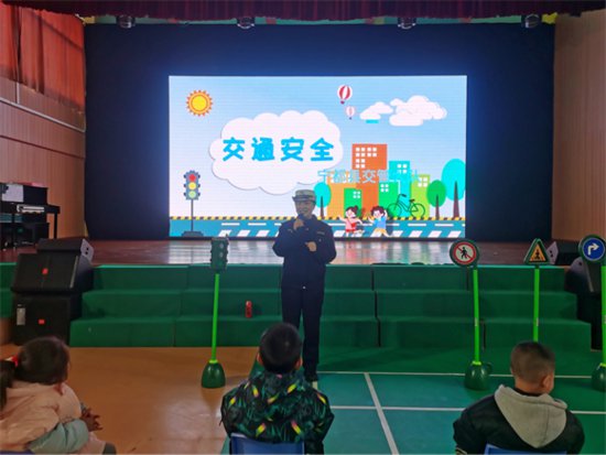 宁都县幼儿园开展交通安全教育活动