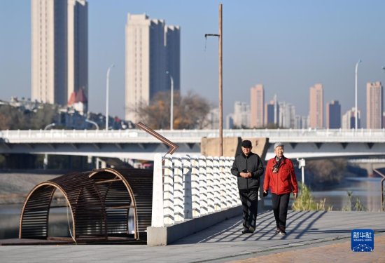 <em>天津红桥</em>：棚户区变身滨河公园