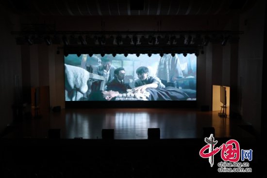 <em>电影</em>《平教之路》在四川师范大学遂宁校区顺利完成首映