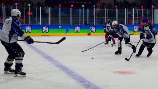 西宁将举办全国青少年冰球比赛