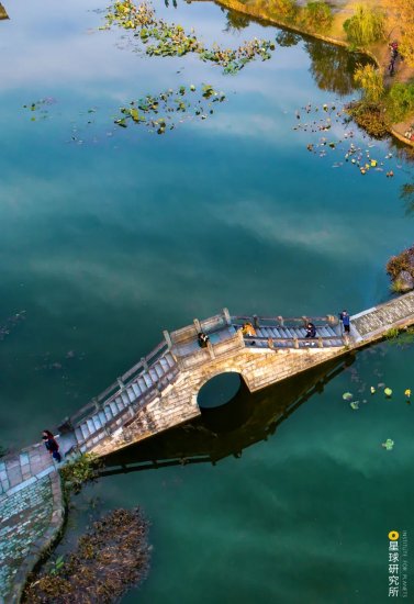 900年<em>历史万安桥</em>烧毁：中国古桥，可以有多美？