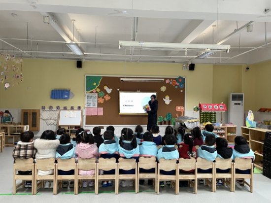 肥东县新安幼教集团华盛南院幼儿园：童心绘剧 阅读绘美