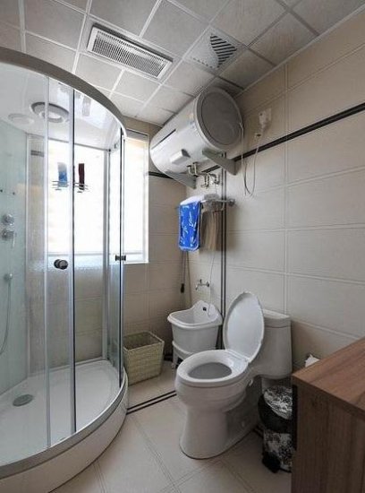 新房<em>装修</em>，小户型的卫生间别做玻璃淋浴房，这样设计更美观实用
