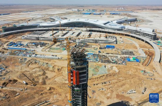 <em>呼和浩特</em>新机场空管工程塔台主体结构完成封顶