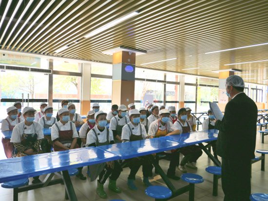 重庆交通职业学院“食”刻守护师生舌尖上的安全