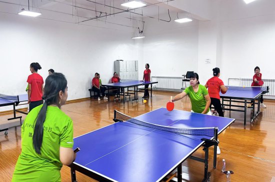 新疆洛浦县2023年“万村女性社会体育指导员<em>篮球</em>、乒乓球”培训...