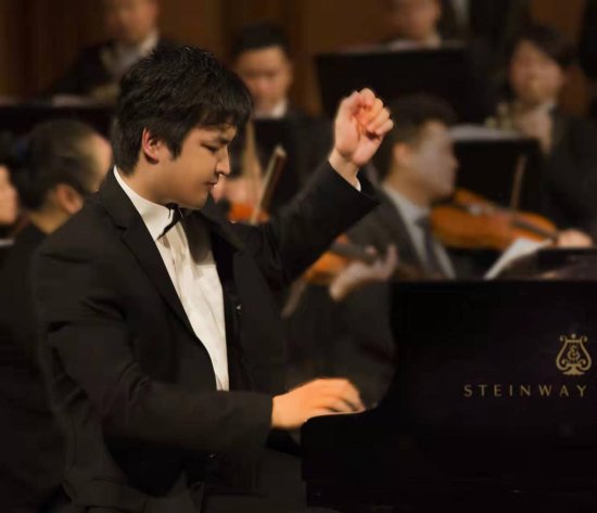 2022加拿大载喜载乐国际钢琴邀请赛云端举办