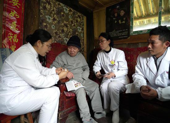 贵州榕江：免费为12万失能老人提供健康服务