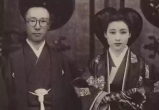 <em>被迫</em>嫁给中国皇族的日本女人，把关东军的阴谋变成了一桩旷世...