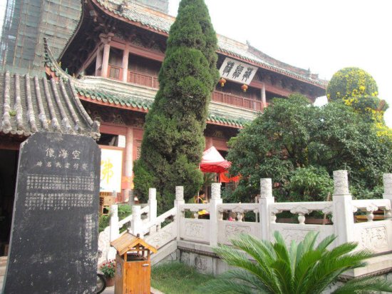 <em>大相国寺</em>：中国历史上第一座皇家寺院，佛教十大名寺之一